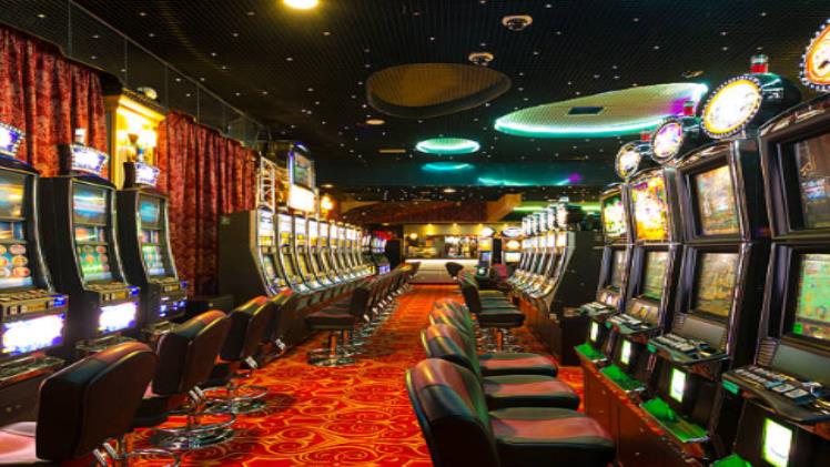 How Playing Slot Games Has Changed with Advanced Technology