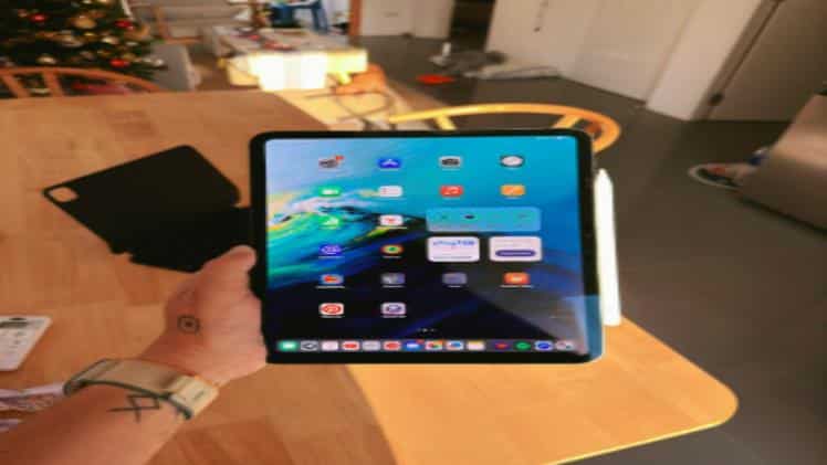 How to Choose Your Perfect Waterproof Tablet Case