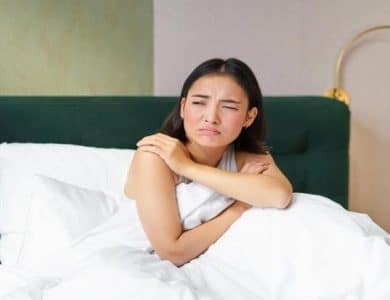 Solutions to Shoulder Pain from Sleeping on Your Side Effective Tips for a Comfortable Night